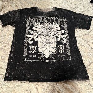 Men’s Affliction T-shirt size L, large